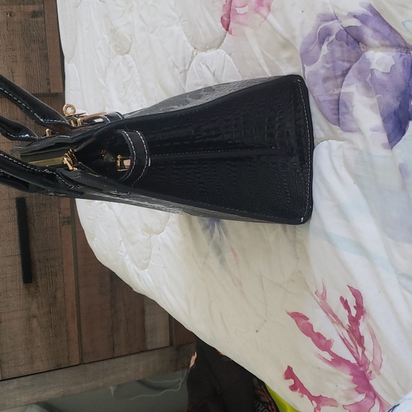 Small Black Purse - Picture 6 of 14